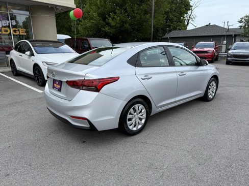 Used 2021 Hyundai Accent SE image 7