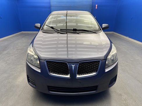 Used 2009 Pontiac Vibe w/ Preferred Package image 3