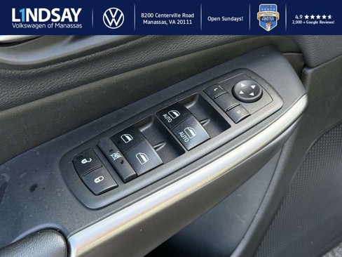 Used 2019 Jeep Cherokee Latitude Plus image 18