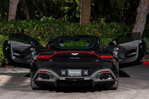 Used 2020 Aston Martin V8 Vantage Coupe image 6