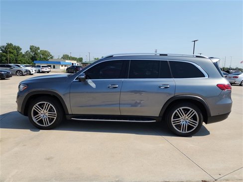 Used 2020 Mercedes-Benz GLS 450 4MATIC image 4