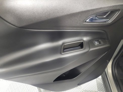 Used 2018 Chevrolet Equinox LT w/ Sun & Infotainment Package image 27
