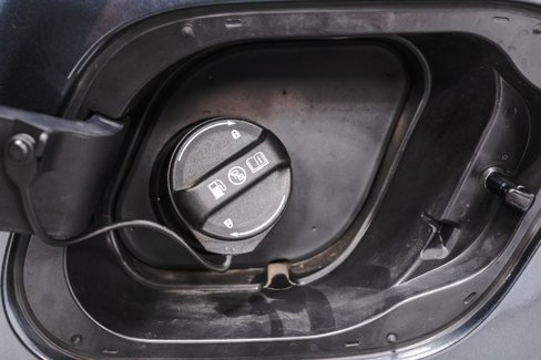 Used 2024 Kia Sportage EX image 40