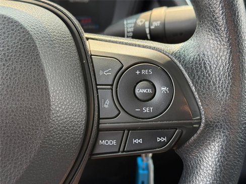 Used 2022 Toyota Corolla LE image 28