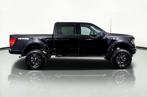 Used 2024 Ford F150 XLT w/ XLT Black Appearance Package image 5