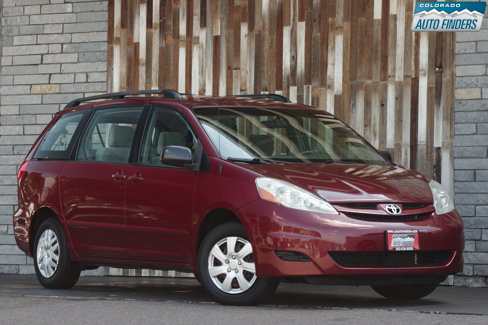 Used 2007 Toyota Sienna CE image 9