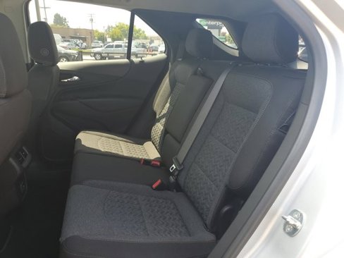 Used 2022 Chevrolet Equinox LT w/ LPO, Cargo Package image 13