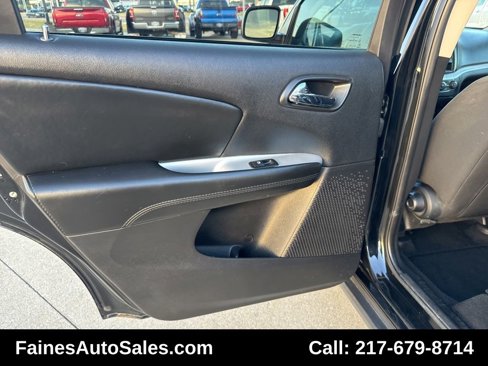 Used 2019 Dodge Journey SE image 51