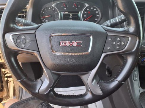 Used 2019 GMC Acadia SLT image 13