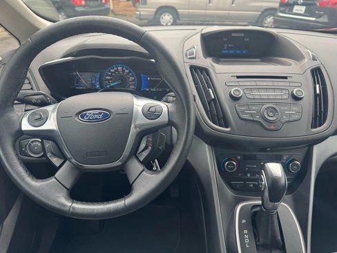 Used 2017 Ford C-MAX Energi SE w/ Cold Weather Package image 37