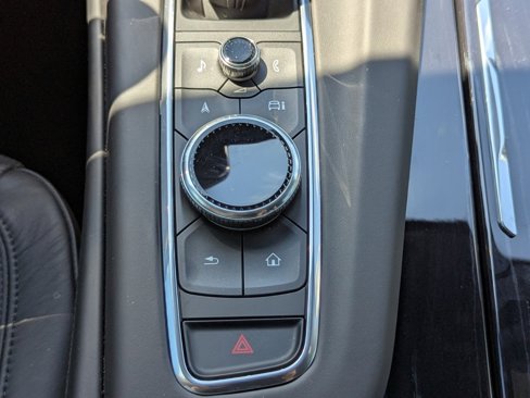 Used 2023 Cadillac Escalade V image 35