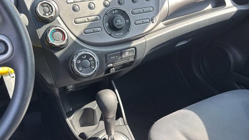 Used 2013 Honda Fit image 19