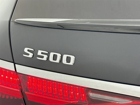 Used 2022 Mercedes-Benz S 500 4MATIC w/ AMG Line Package image 33