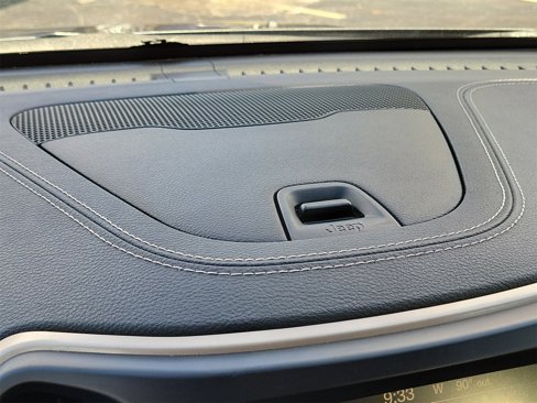 Used 2014 Jeep Cherokee Latitude w/ Cold Weather Group image 19