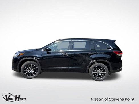 Used 2017 Toyota Highlander SE image 14