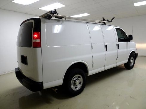 Used 2019 Chevrolet Express 2500 w/ Driver Convenience Package image 6