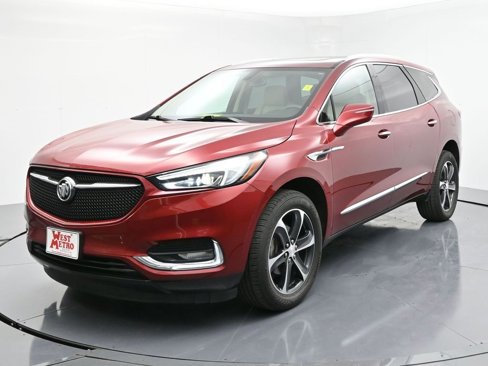 Used 2020 Buick Enclave Essence w/ Sport Touring Edition image 2