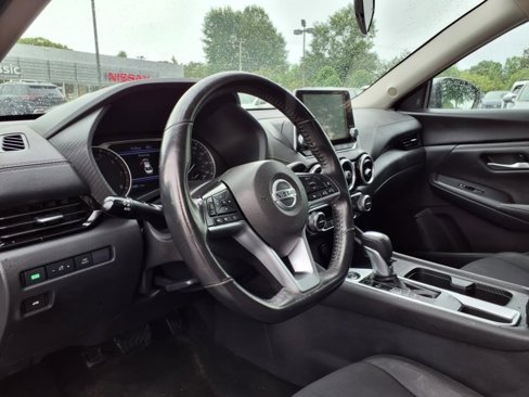 Used 2021 Nissan Sentra SV image 8
