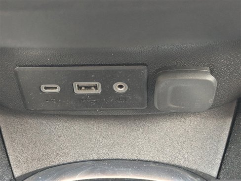Used 2024 Chevrolet Malibu LT image 30