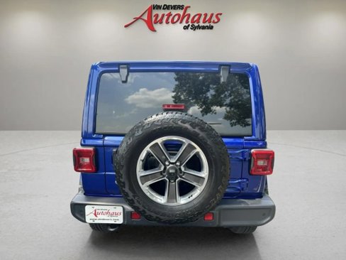 Used 2020 Jeep Wrangler Unlimited Sahara image 6