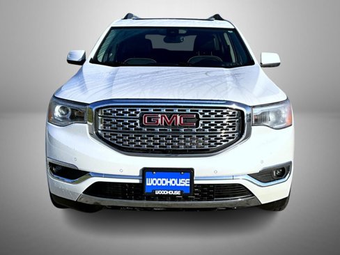 Used 2017 GMC Acadia Denali w/ Technology Package image 2