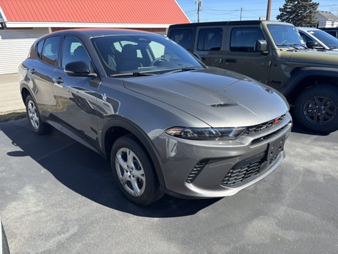 New 2025 Dodge Hornet GT w/ Cold Weather Group image 2