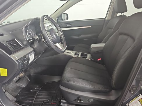 Used 2011 Subaru Outback 2.5i Premium w/ All-Weather Pkg image 4