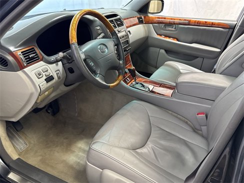 Used 2005 Lexus LS 430 image 12
