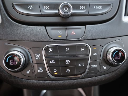 Used 2024 Chevrolet Malibu LT image 36