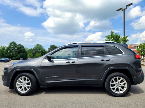 Used 2015 Jeep Cherokee Latitude w/ Comfort/Convenience Group image 4