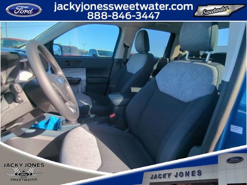 New 2025 Ford Maverick XLT image 11