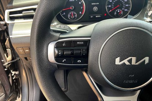 Used 2022 Kia K5 LXS image 21