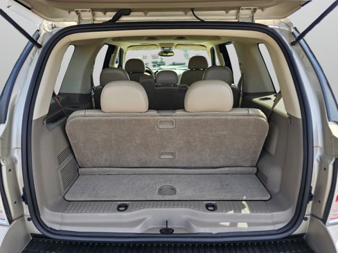 Used 2004 Mercury Mountaineer Premier image 16