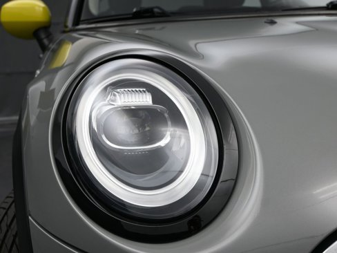 Used 2020 MINI Cooper SE w/ 6.5" Touchscreen Package image 13