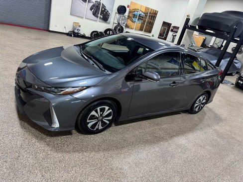 Used 2018 Toyota Prius Prime Premium image 9
