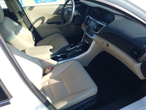 Used 2013 Honda Accord EX-L image 17