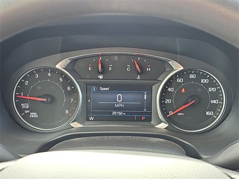 Used 2022 GMC Acadia SLE w/ Driver Convenience Package image 10