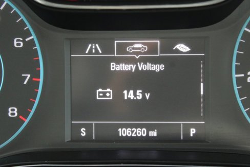 Used 2018 Chevrolet Cruze Premier image 4
