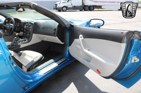 Used 2008 Chevrolet Corvette Coupe w/ Z51 Performance Package image 20
