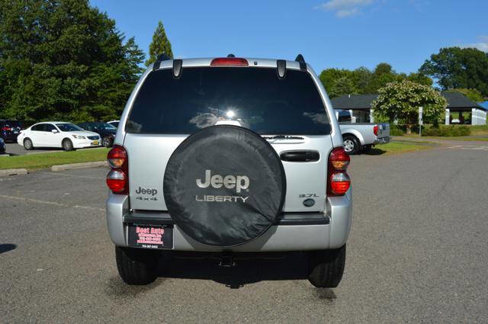 Used 2005 Jeep Liberty Renegade image 7