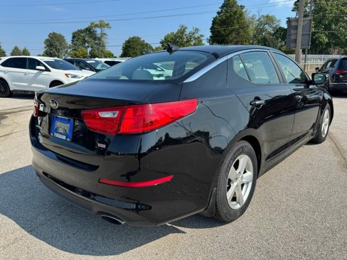 Used 2015 Kia Optima LX image 3
