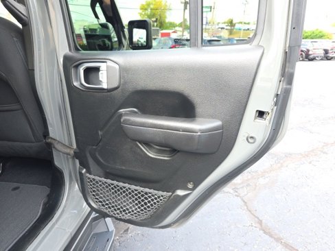 Used 2019 Jeep Wrangler Unlimited Sport S image 42