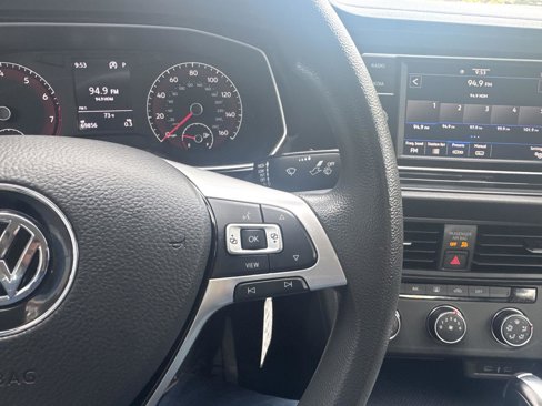 Used 2021 Volkswagen Jetta S image 17