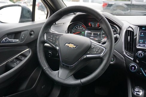 Used 2017 Chevrolet Cruze Premier image 29