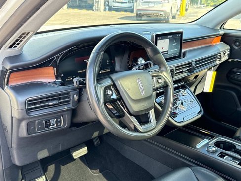 Used 2021 Lincoln Corsair Reserve image 20