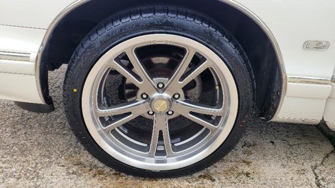 Used 1993 Chevrolet Caprice Classic LS image 25