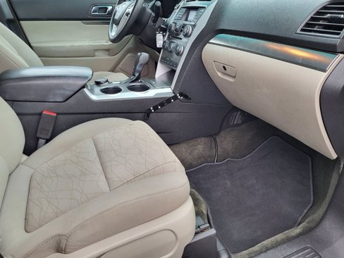 Used 2013 Ford Explorer 4WD w/ Class III Trailer Tow Pkg image 20