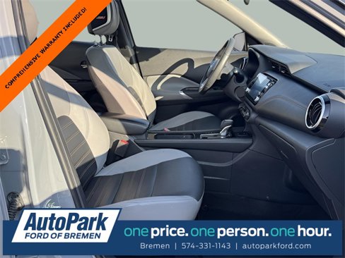 Used 2023 Nissan Kicks SR w/ SR Premium Package image 19