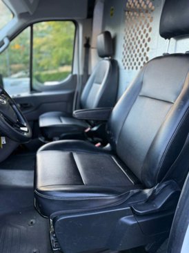 Used 2022 Ford Transit 250 Medium Roof image 4