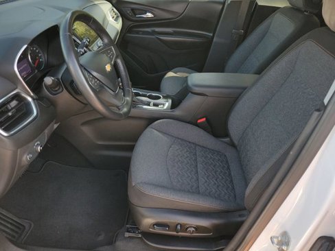 Used 2022 Chevrolet Equinox LT image 4